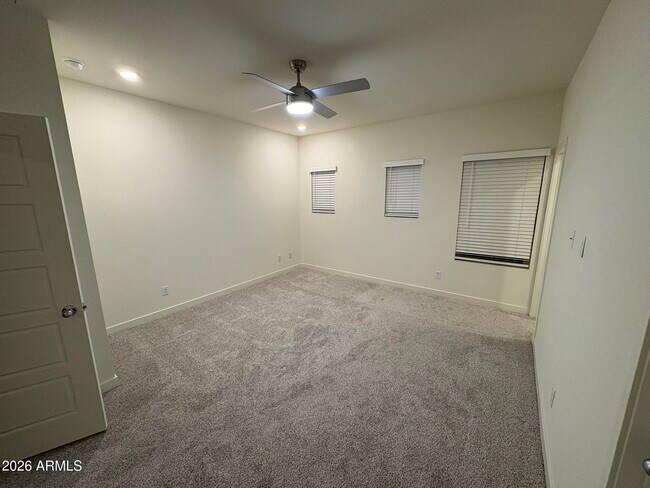 Foto del edificio - 2264 W Laurie Ln