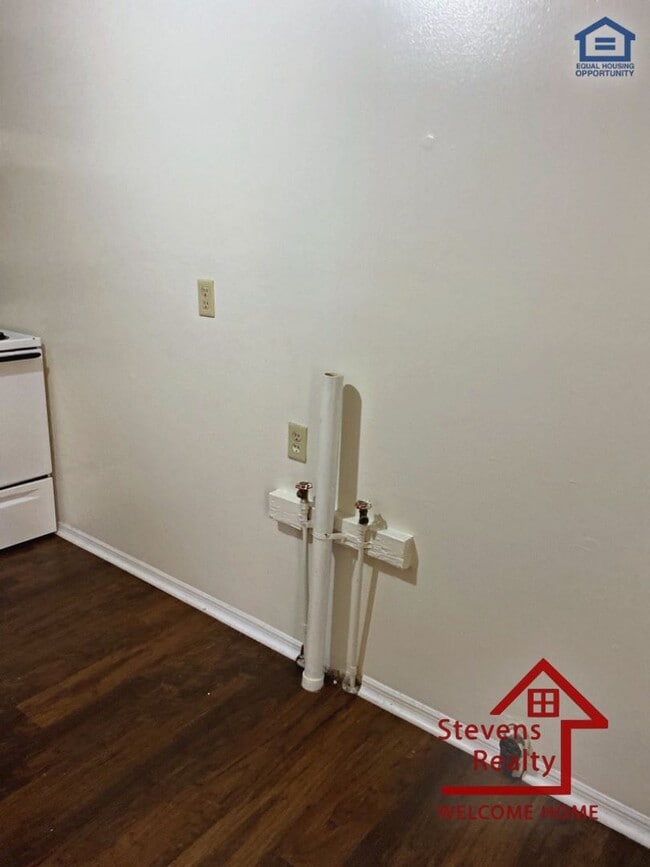 Building Photo - 114 Dogwood Pointe Dr