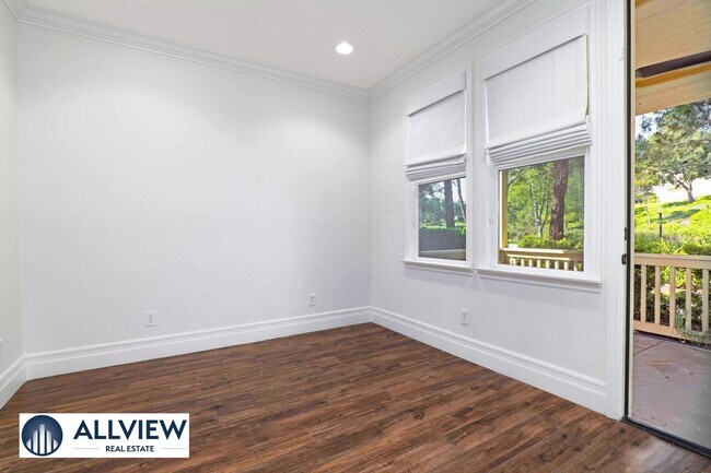 Building Photo - 3 br, 3.5 bath House - 14 Rinehart Road