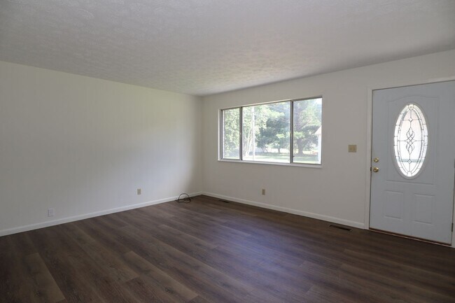 Foto del edificio - 3 Bedroom Thorntown Rambler!