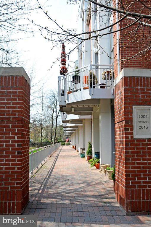 Foto del edificio - 2010 N Westmoreland St