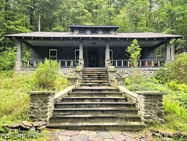 Building Photo - 536 NY-42