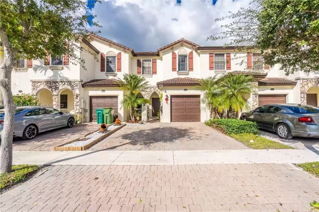 Photo - 3709 NE 4th St Townhome