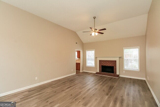 Foto del edificio - 10990 Knotty Pine Pl