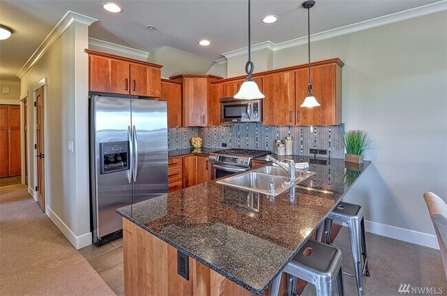 kitchen - 1000 High St