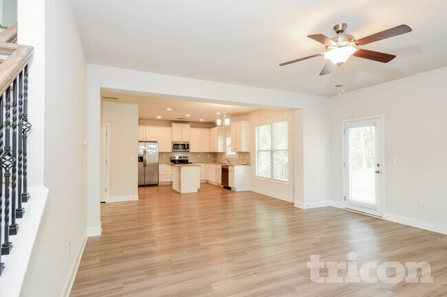 Building Photo - 584 Ireland Ln