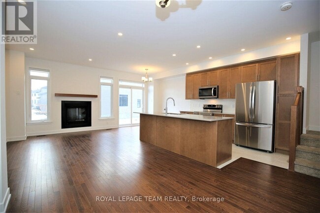 Building Photo - 258 Monticello Ave