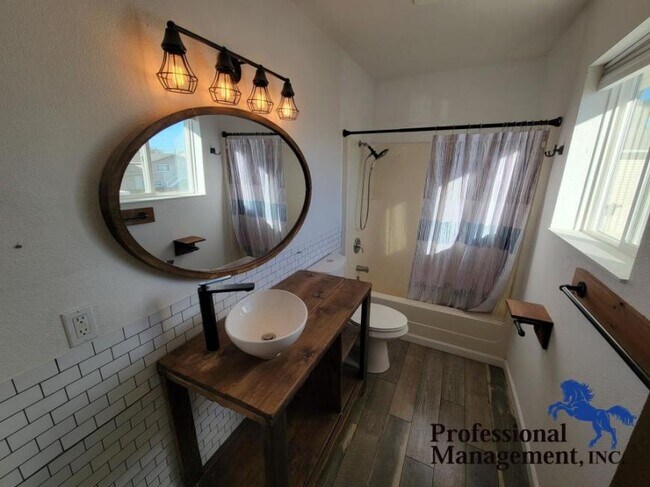 Foto del edificio - 3 bedroom in Billings MT 59102
