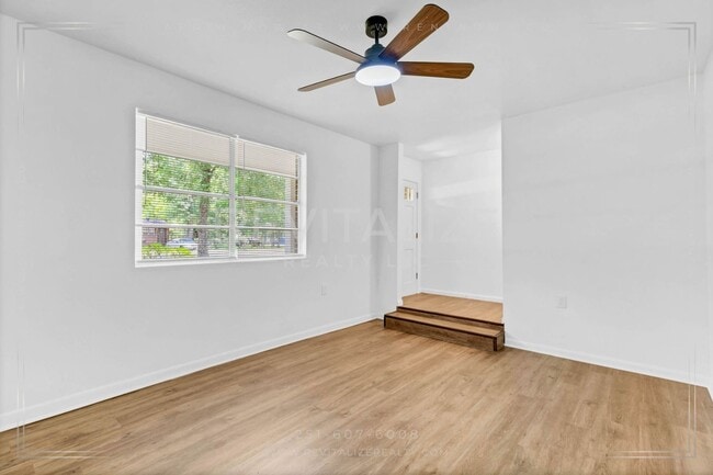Building Photo - Fully Renovated 4 Bed / 2 Bath in Bay Mine...