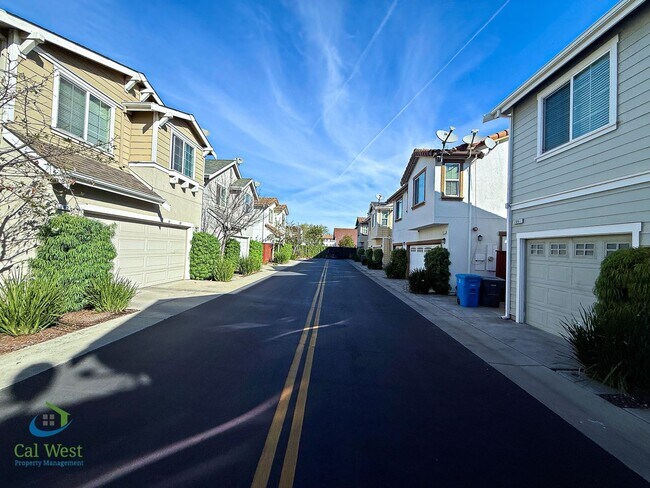 Foto del edificio - 7661 Forest St