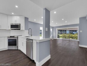 Building Photo - 1200 Misty Pines Cir