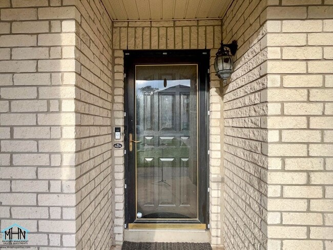 Building Photo - 11205 Forest Pass Ct