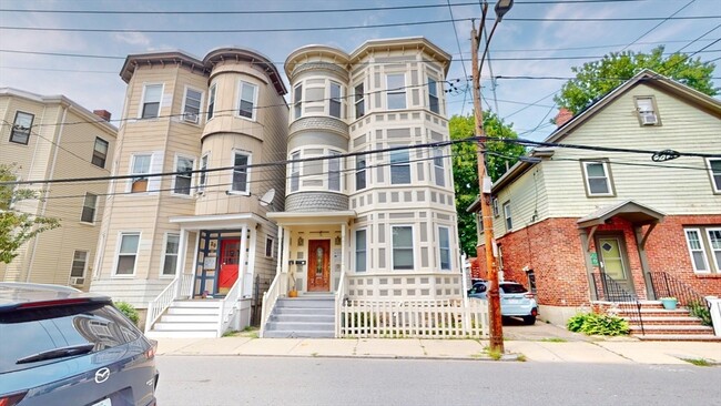 Building Photo - 23 Boynton St