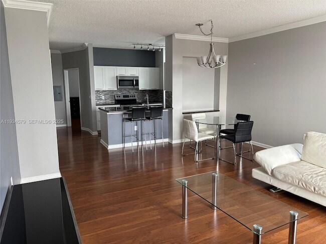 Foto del edificio - 1919 Van Buren St