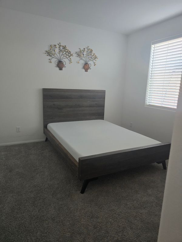 Foto del edificio - 3754 Coleus Ave