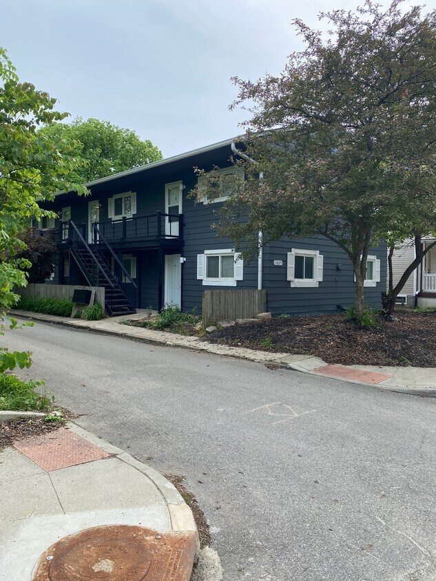 1025 Oak St, Columbus, OH 43205 1025 Oak St Columbus, OH Apartments