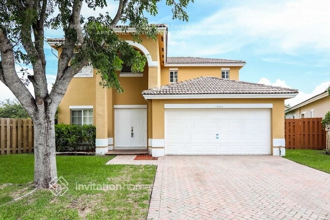 Building Photo - 15510 SW 143rd Terrace