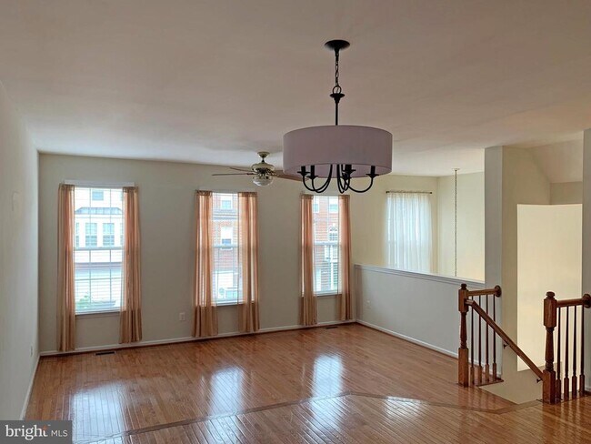 Building Photo - 5150 Ballycastle Cir