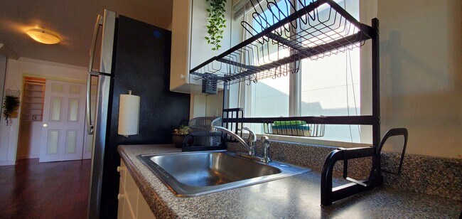 Foto del edificio - 2700 Rawson St