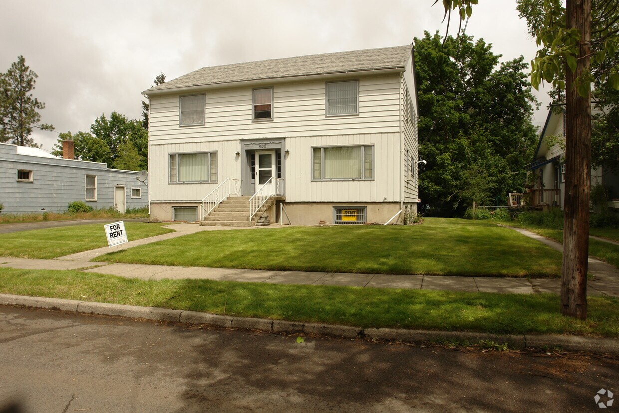 Building Photo - 509 E 24th Ave