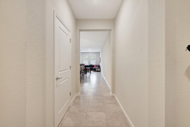 Foto del edificio - 1807 SE Ocean Cove Way