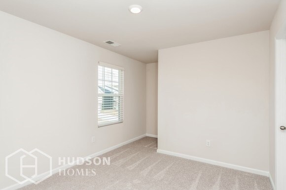Foto del edificio - NOW AVAILABLE! - 3192 Treyson Drive Unit 6...