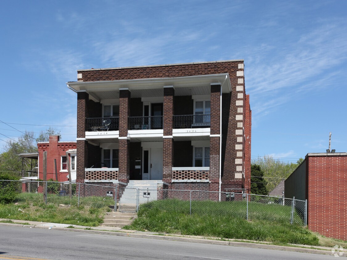 Building Photo - 3404-3406 Independence Ave