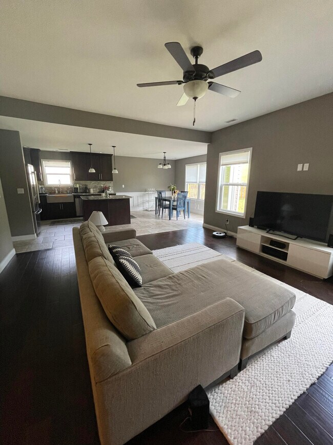 Building Photo - 3301 Timber Run Dr