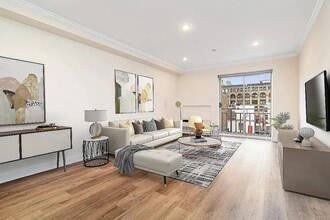 Building Photo - 143 Mulberry St