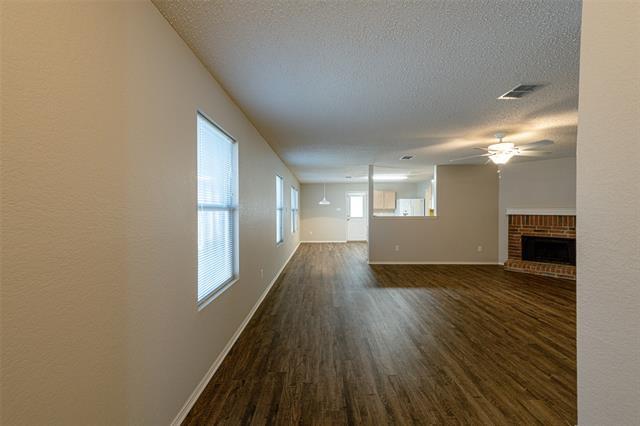 Building Photo - 4236 Hunters Creek Dr