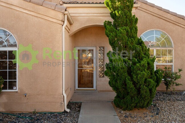 Foto del edificio - CALL US TODAY AT (505) 808-6467 TO SCHEDUL...