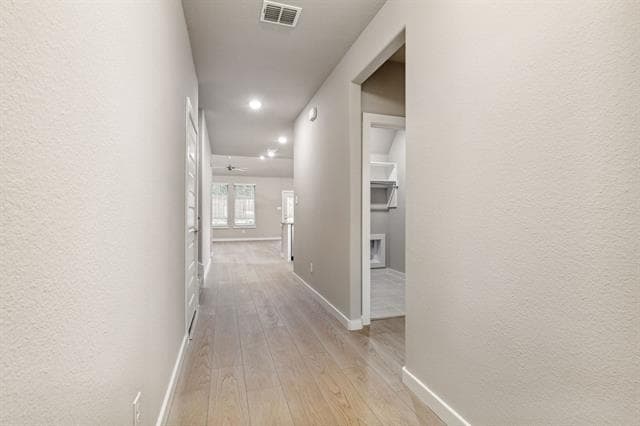 Building Photo - 4210 Broadleaf Dr