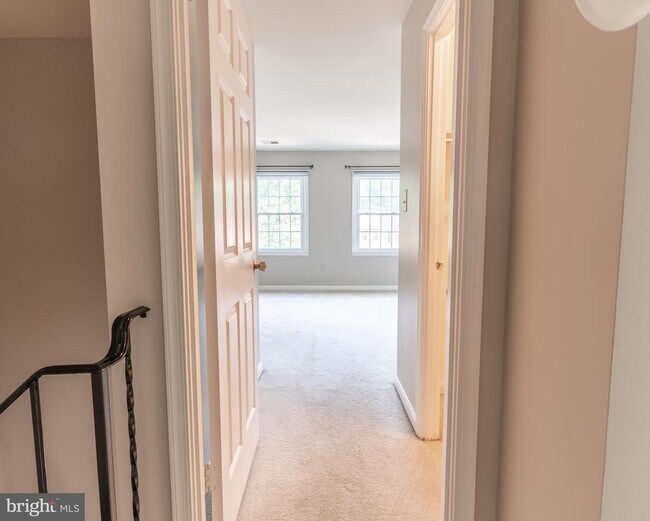 Foto del edificio - 8020 Bethelen Woods Ln