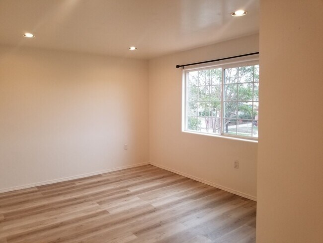 Foto del edificio - 227 E 120th St