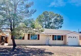 Building Photo - 481 Rio Arriba Dr