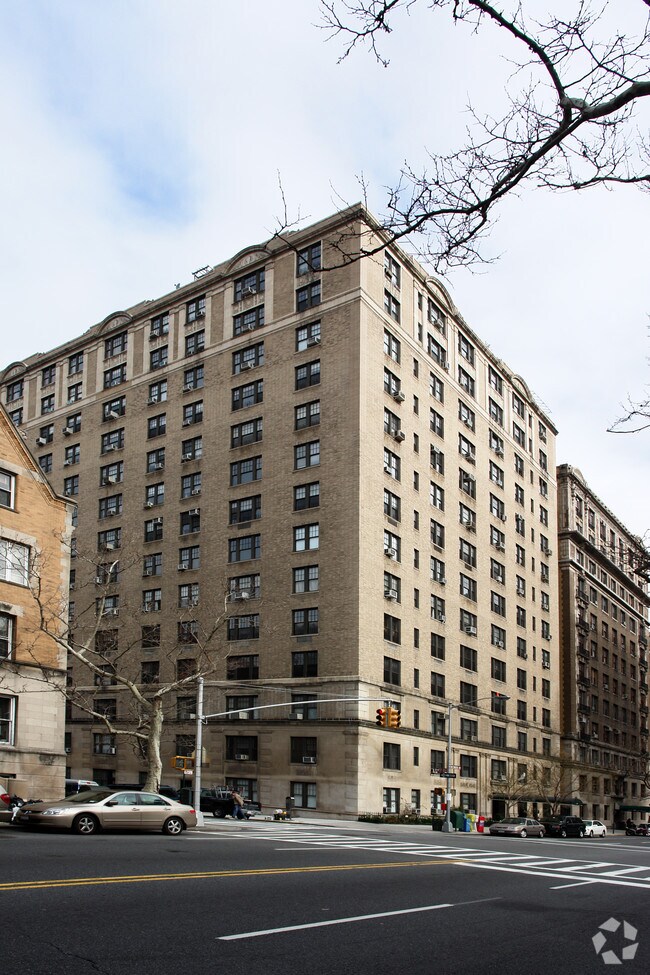 365 West End Avenue Apartments New York, NY