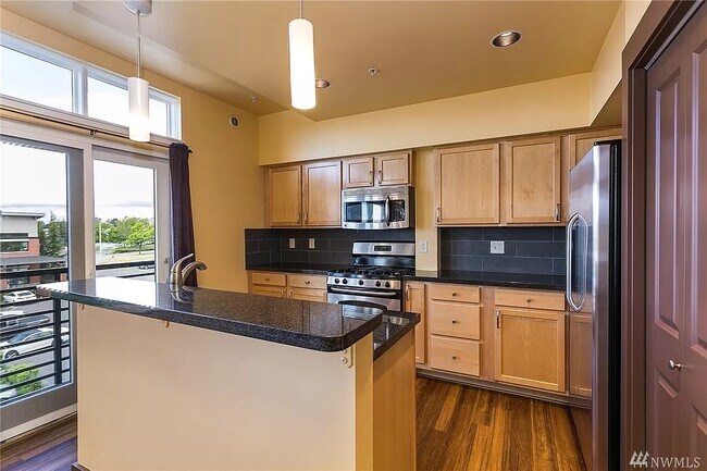 Building Photo - 3111 NEWMARKET St