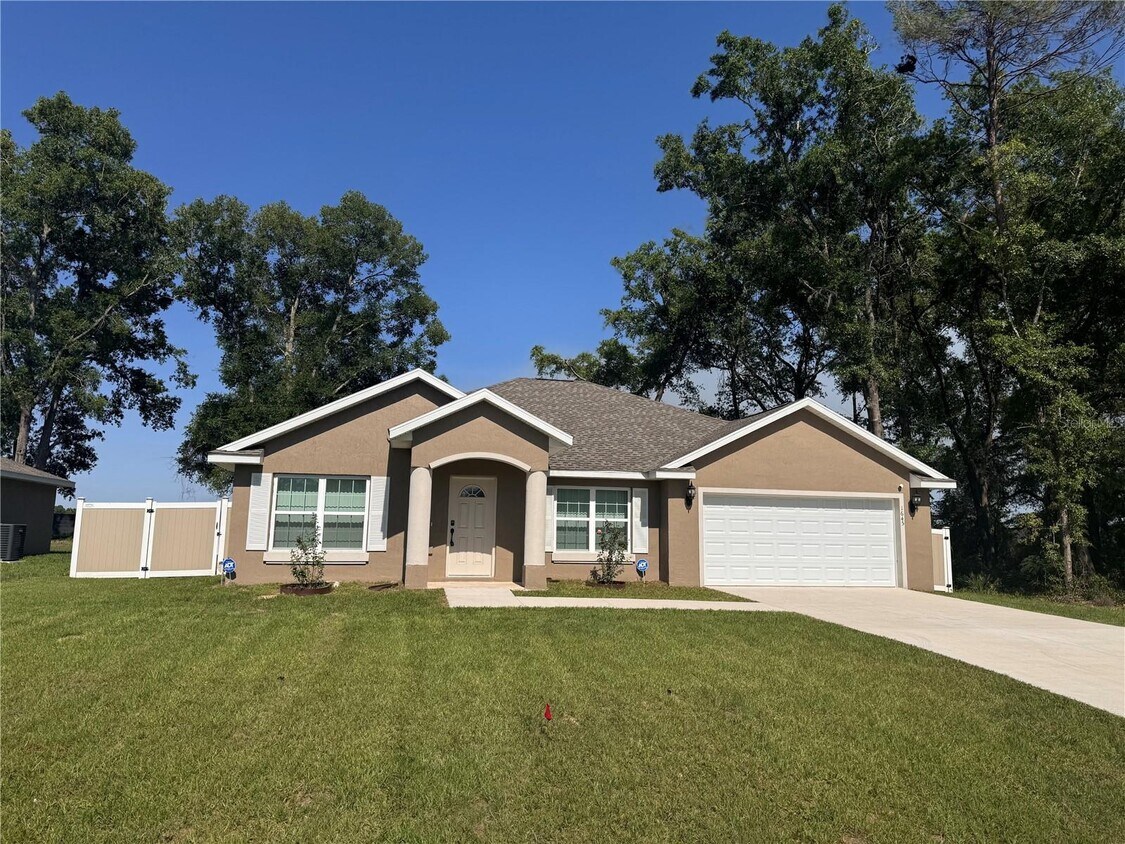 Primary Photo - 1645 SW 168th Loop