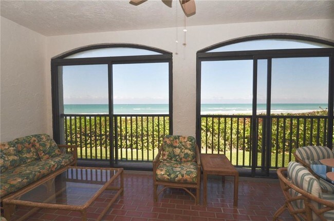 Foto del edificio - 4651 NE Ocean Blvd