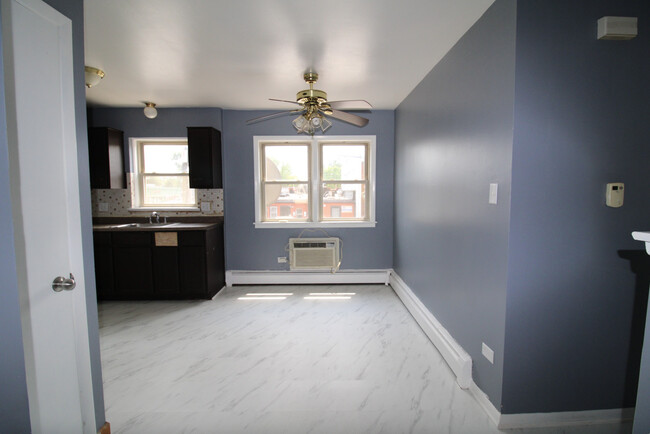 Building Photo - 14642 Keystone Ave