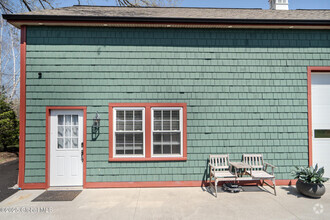 Building Photo - 52 Rte 65A