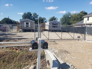 Building Photo - 15819 Lillja Rd