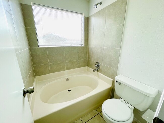 Building Photo - 2710 Grants Lake Blvd