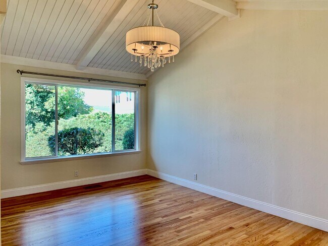 Building Photo - 6 Paddington Ct