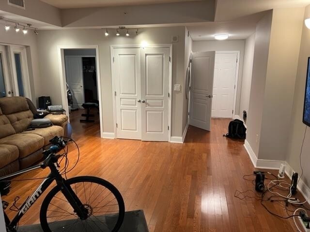 Foto principal - 4315 Park Ave