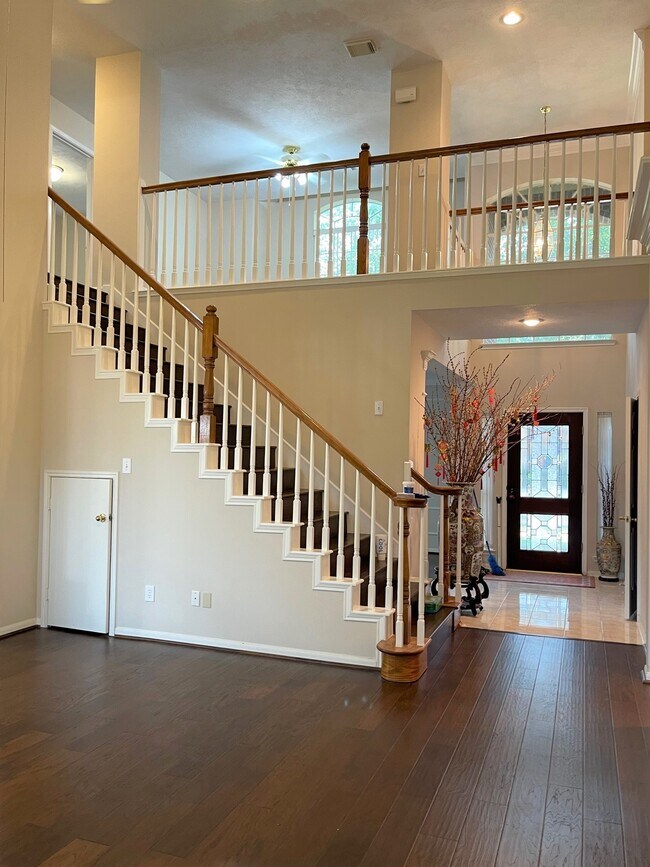 Building Photo - 2218 Cypress Run Dr