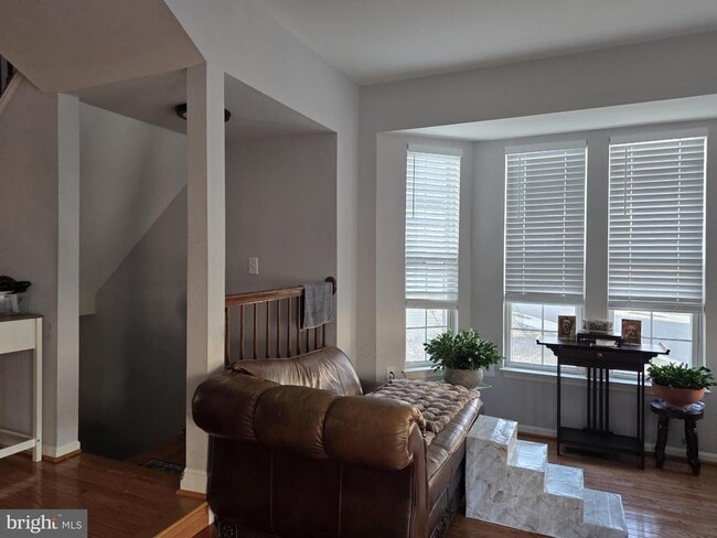 Building Photo - 14641 Seasons Dr