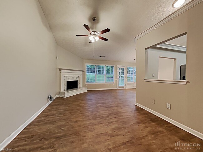 Foto del edificio - 35 Crooked Creek Dr