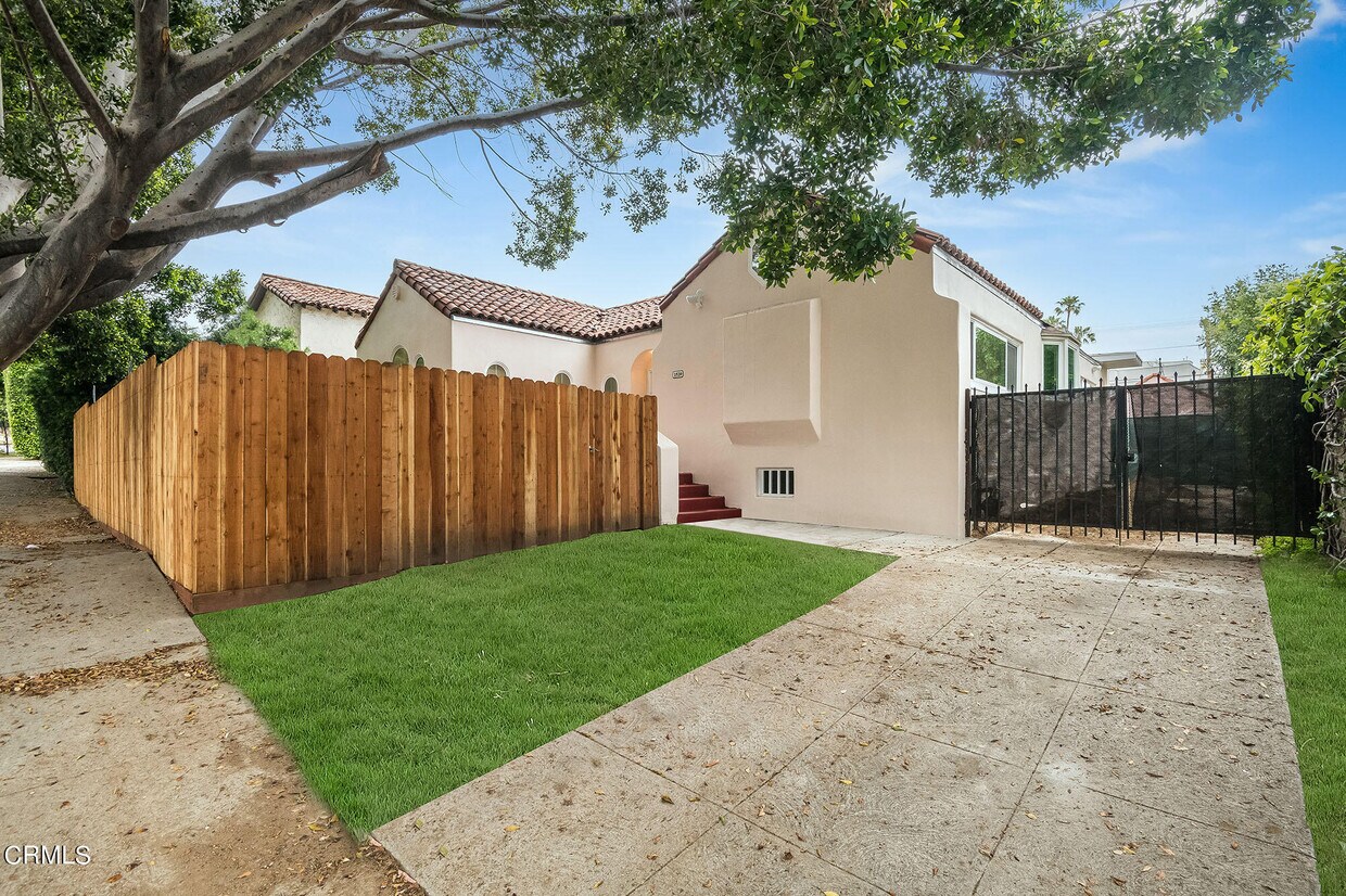 Foto principal - 1520 N Crescent Heights Blvd