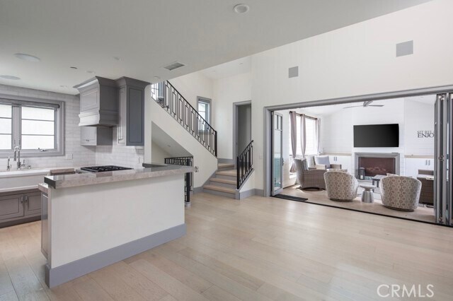 Foto del edificio - 308 Fernleaf Ave